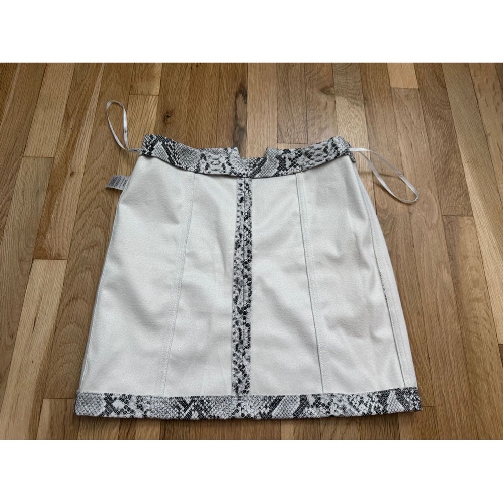 Lulus Venture Out Beige Snake Print Vegan Leather Mini Skirt - Picture 7 of 14